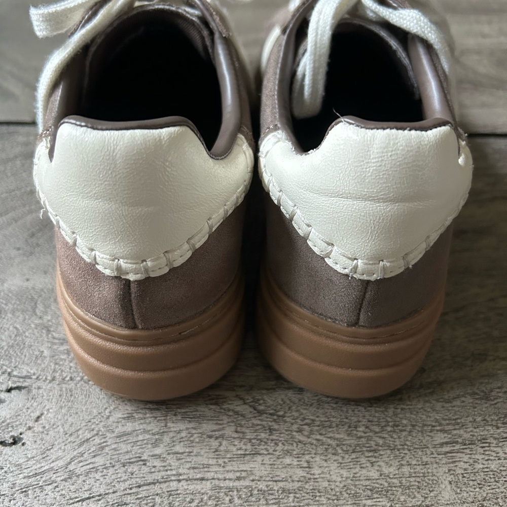 Steve Madden Dodge Taupe Sneakers W 8.5 Like New! - Picture 4 of 6